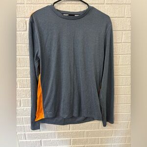 Nike long sleeved dri fit size M